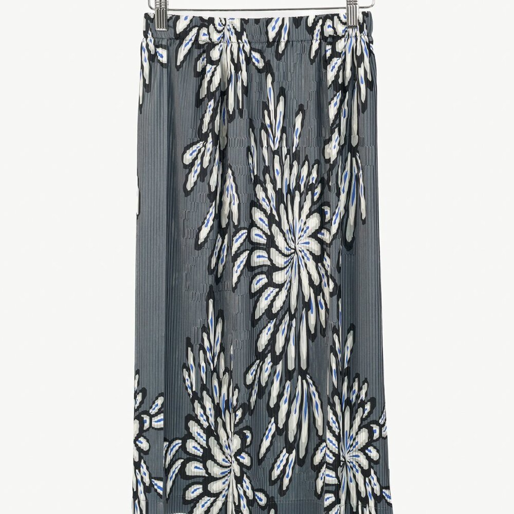 Issey Miyake Grey Pleated Floral-Print Skirt